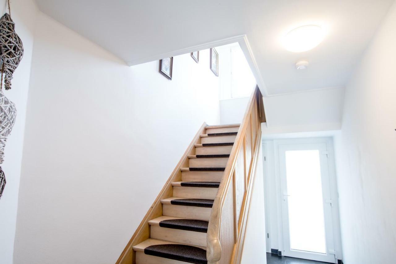 Buetgenbach Ferienhaus Lorea 外观 照片