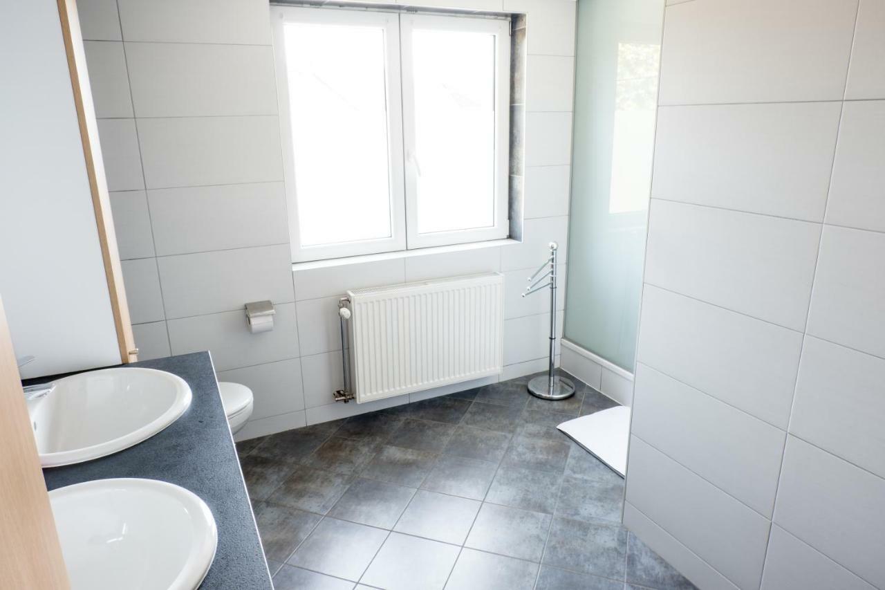 Buetgenbach Ferienhaus Lorea 外观 照片